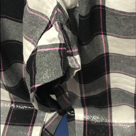 NWOT Victoria’s Secret metallic plaid sleep pants - Picture 4 of 11